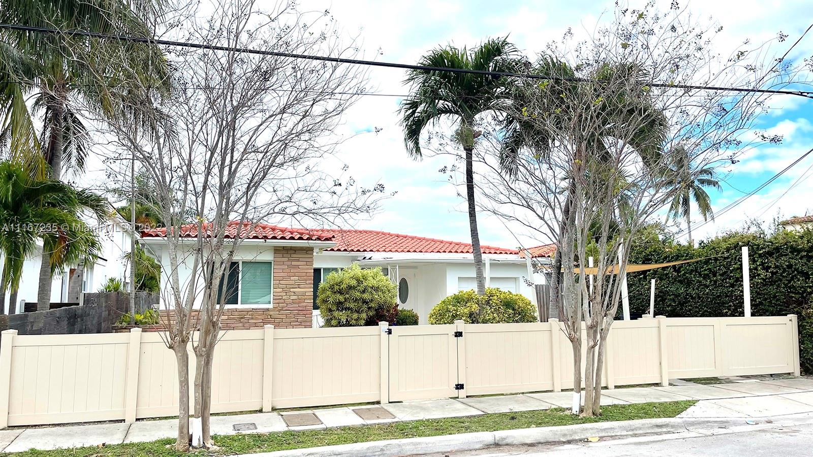 BISCAYNE BEACH-2ND ADDN - Residential Lease