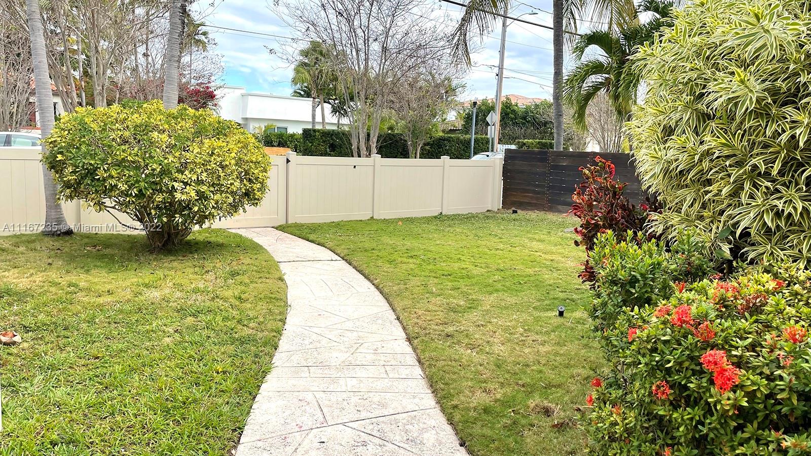BISCAYNE BEACH-2ND ADDN - Residential Lease