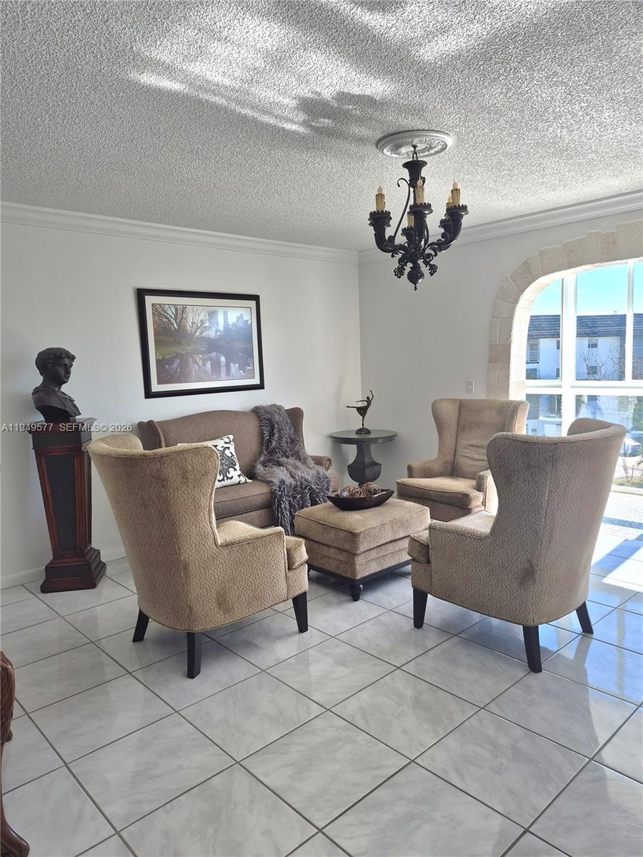 Move in Ready 1 Bedroom and 1 and a half Bathrooms in the community Castle Gardens. This bright and Spacious condo, features updated elegant Kitchen and Bathrooms. Large master bedroom with large  closet.Fresh interior paint.Ceramic title floor .Newer A/C ,water heater and appliances. High impact windows all around. Large storage, balcony, pool. Castle Gardens is a Resort-Style community Pools, Sauna,Clubhouse ,Bowling,Billards,Fitness Center,Games Rooms and Social Activities.
Don't  miss the opportunity!