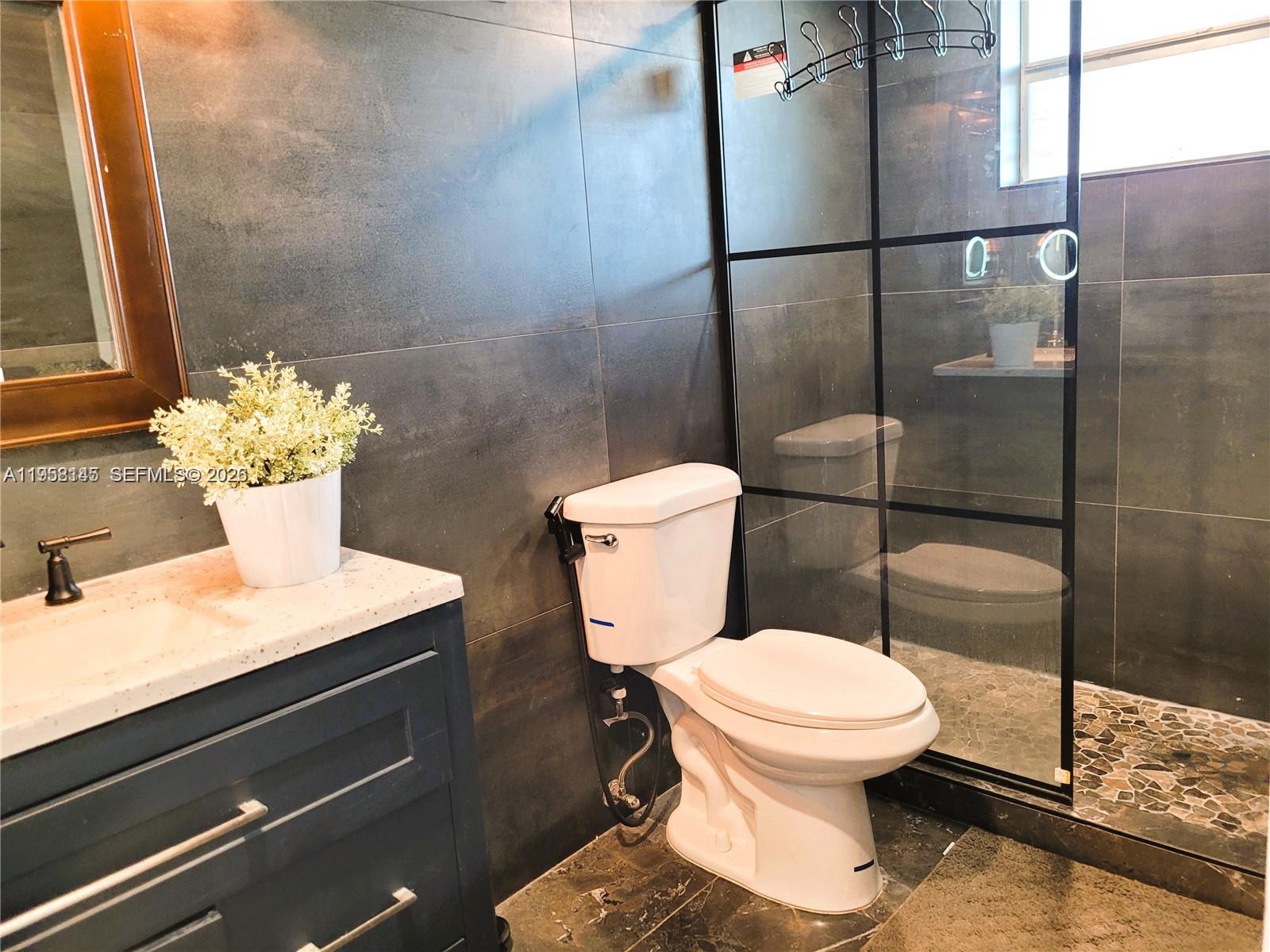 TALLWOOD EAST CONDO - Residential