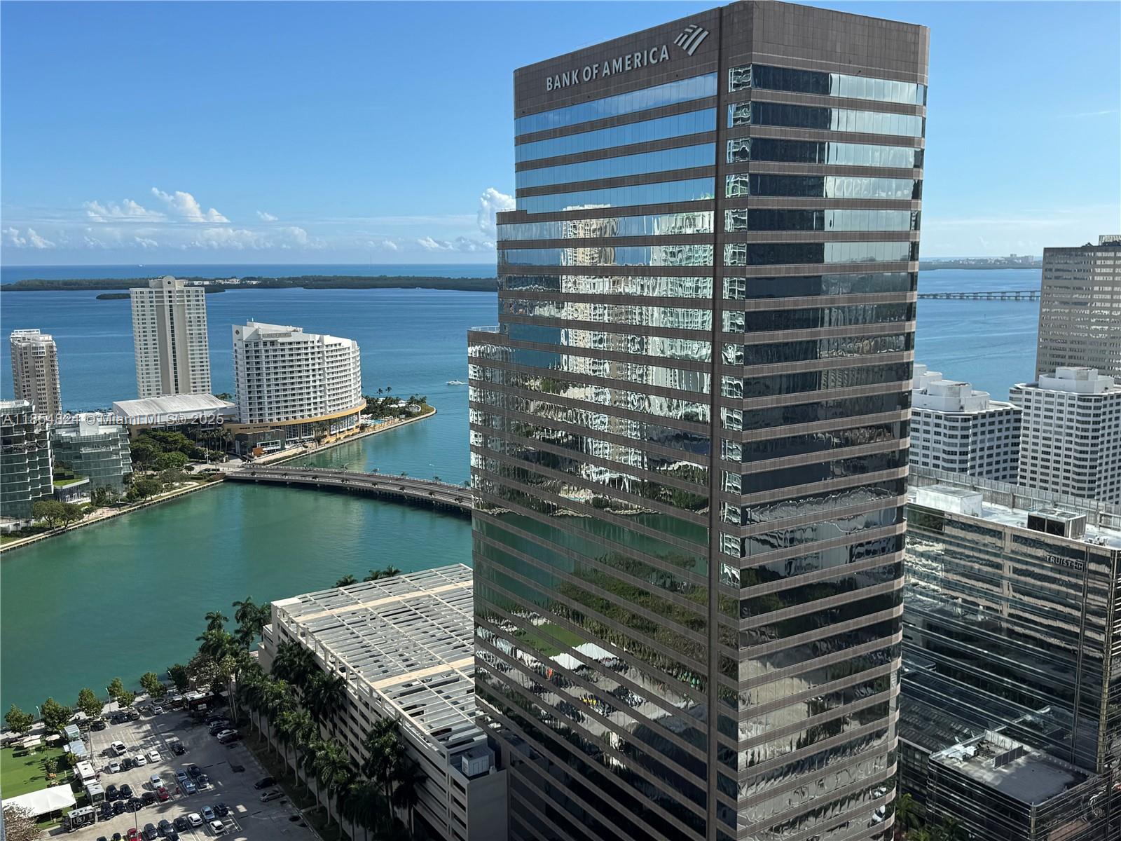 Stunning 1-Bedroom Condo with City & Water Views in the Heart of Brickell!
Welcome to this beautifully appointed 1-bedroom, 1-bathroom residence offering breathtaking city and water views in one of Brickell’s most sought-after locations. Perfectly situated within walking distance to Brickell City Centre, top-rated restaurants, trendy bars, coffee shops, and vibrant nightlife.
This elegant unit features wood-like flooring throughout, modern stainless-steel appliances, and the comfort of 24/7 concierge and security services. Enjoy an exceptional lifestyle with access to premium amenities including a fully equipped fitness center, refreshing pool, serene sauna, and stylish clubroom. Turnkey option for new buyers.