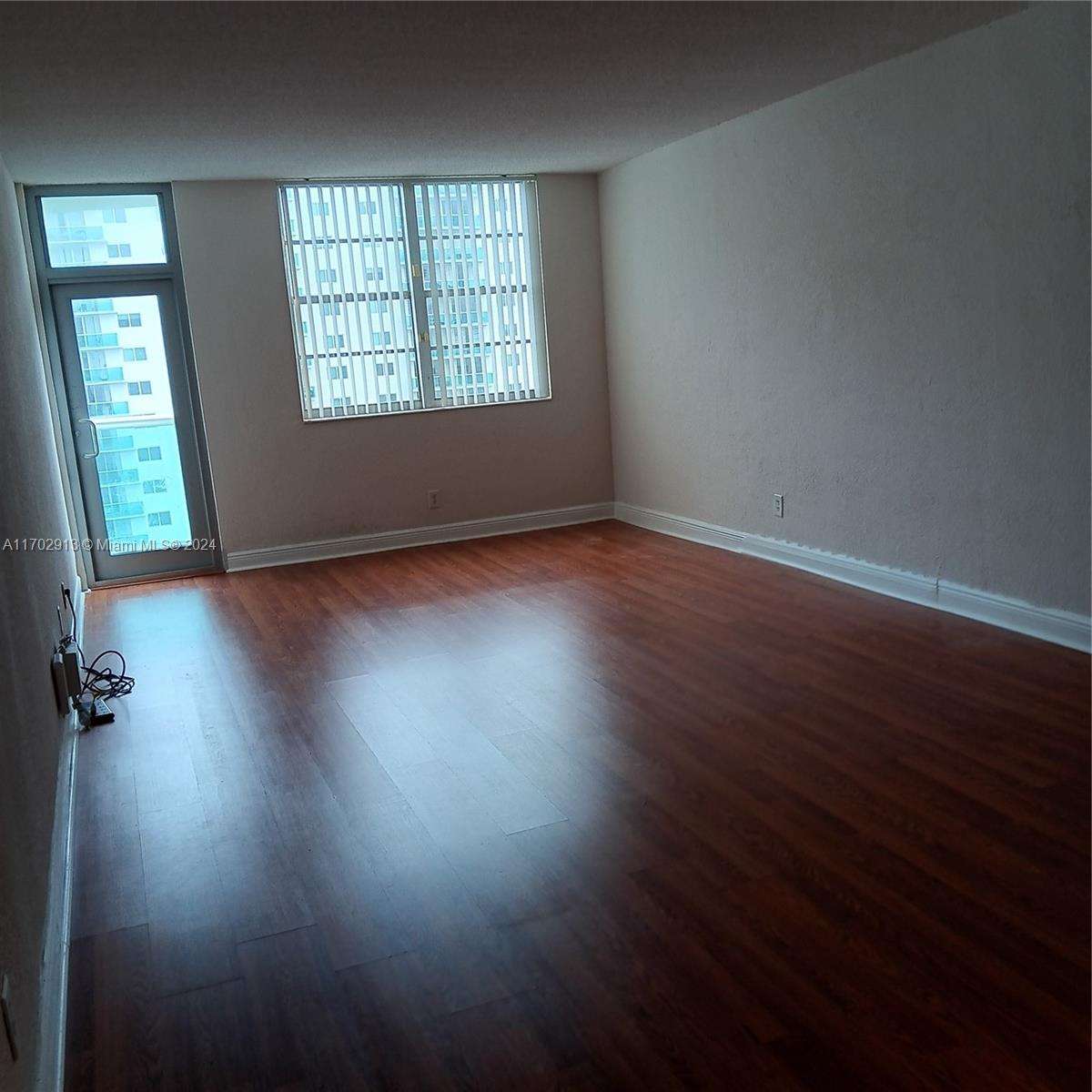 OCEANVIEW BUILDING A COND - Residential Lease