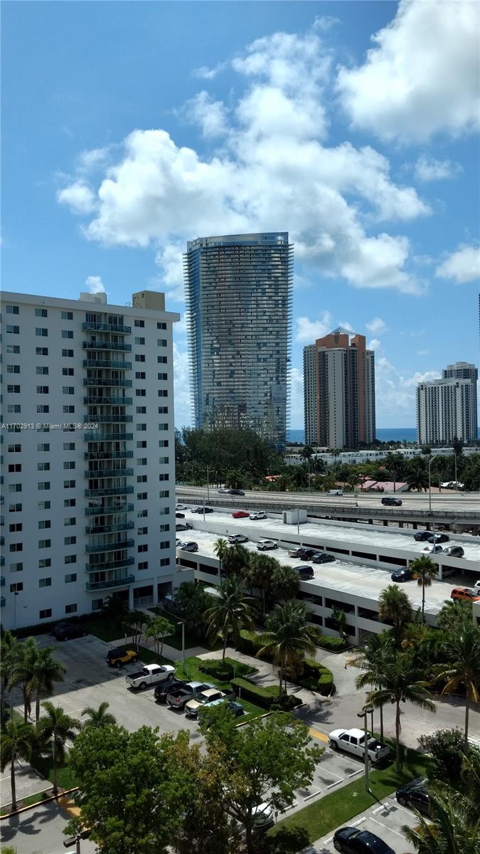 OCEANVIEW BUILDING A COND - Residential Lease