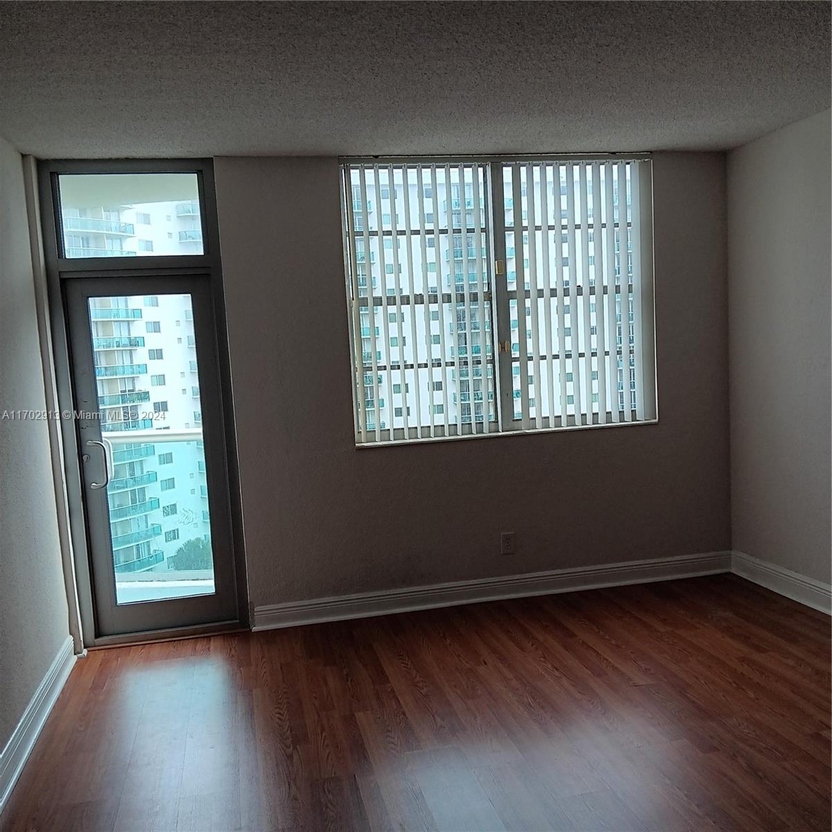 OCEANVIEW BUILDING A COND - Residential Lease