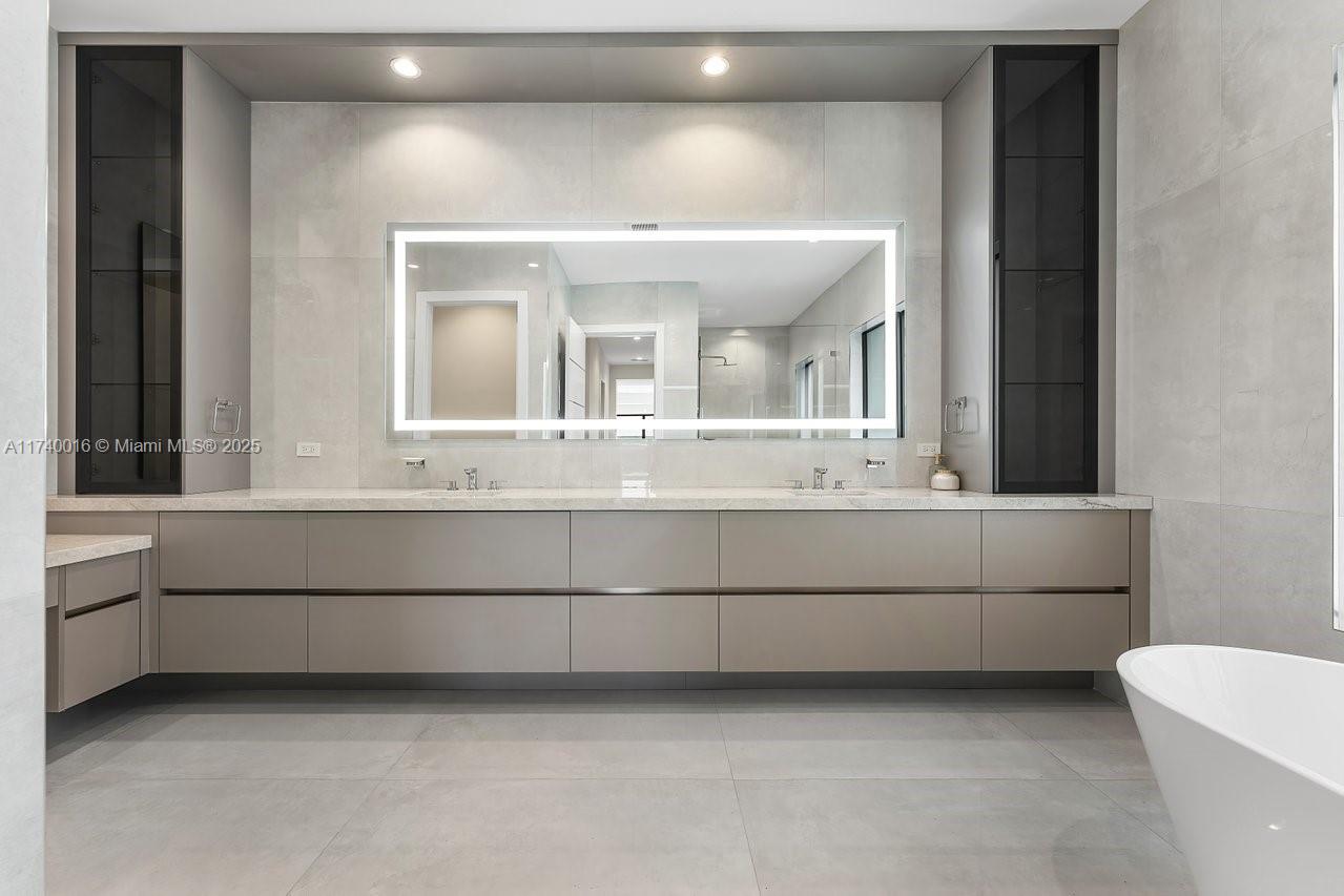 BOCA VILLAS SEC B - Residential