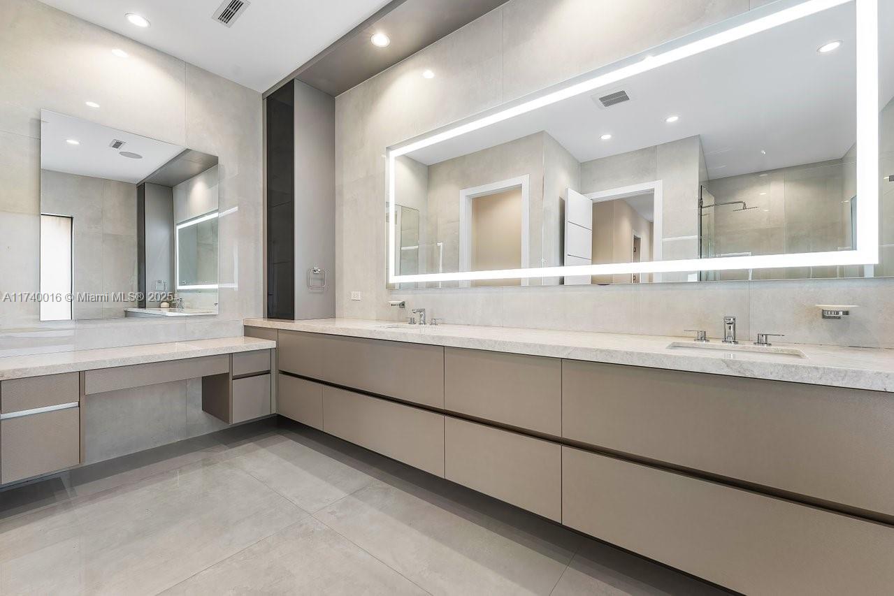 BOCA VILLAS SEC B - Residential
