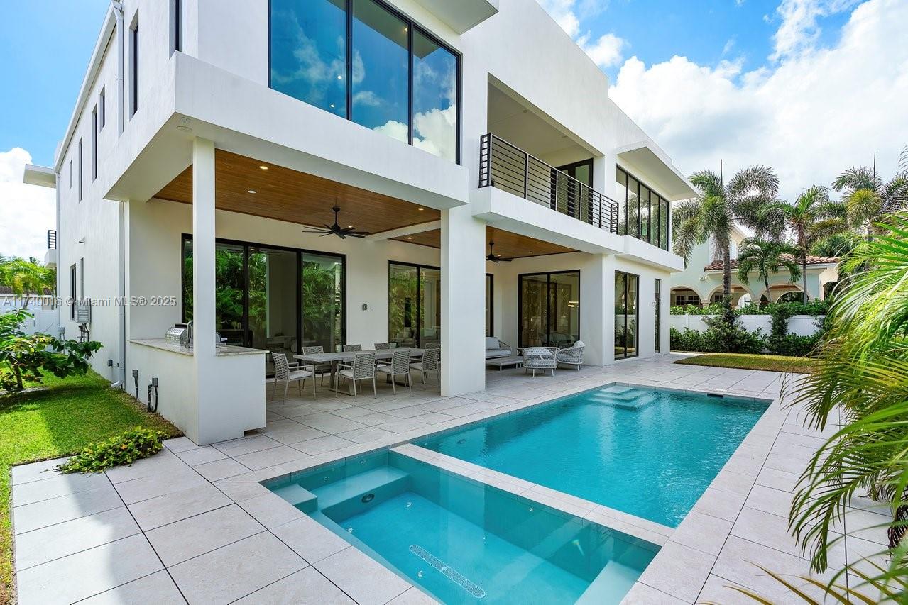 BOCA VILLAS SEC B - Residential