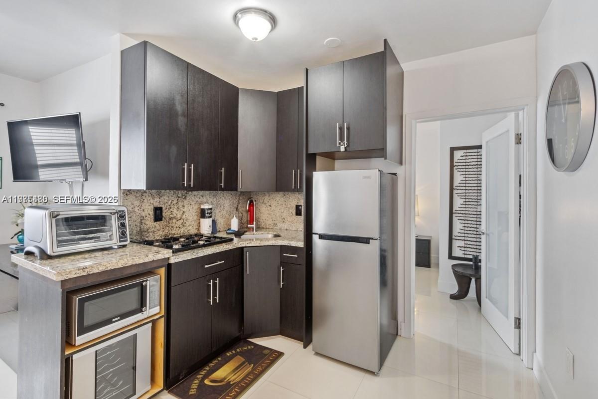 OCEAN WALK ON SOUTH BEACH - Residential