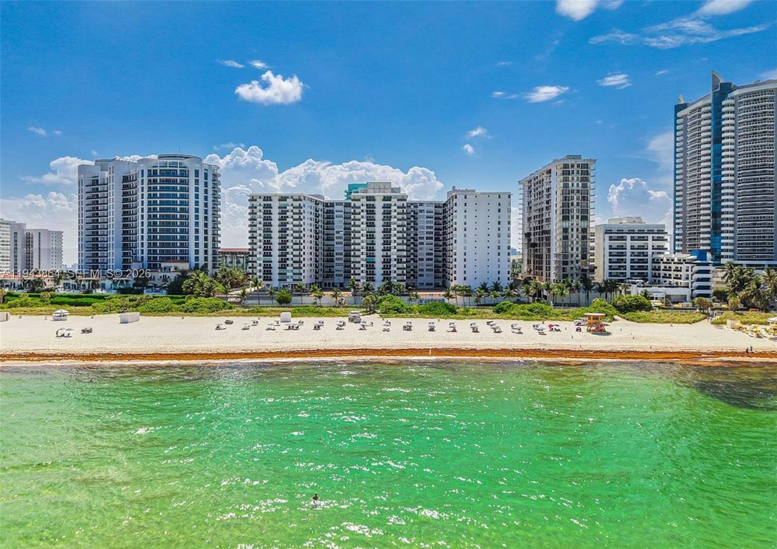 MAISON GRANDE CONDO - Residential