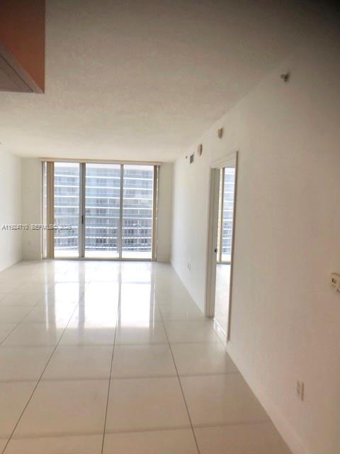 OPERA TOWER CONDO - Residential