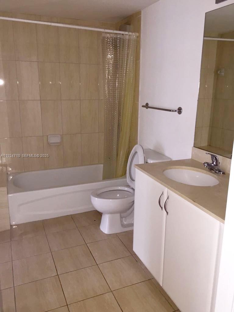 OPERA TOWER CONDO - Residential