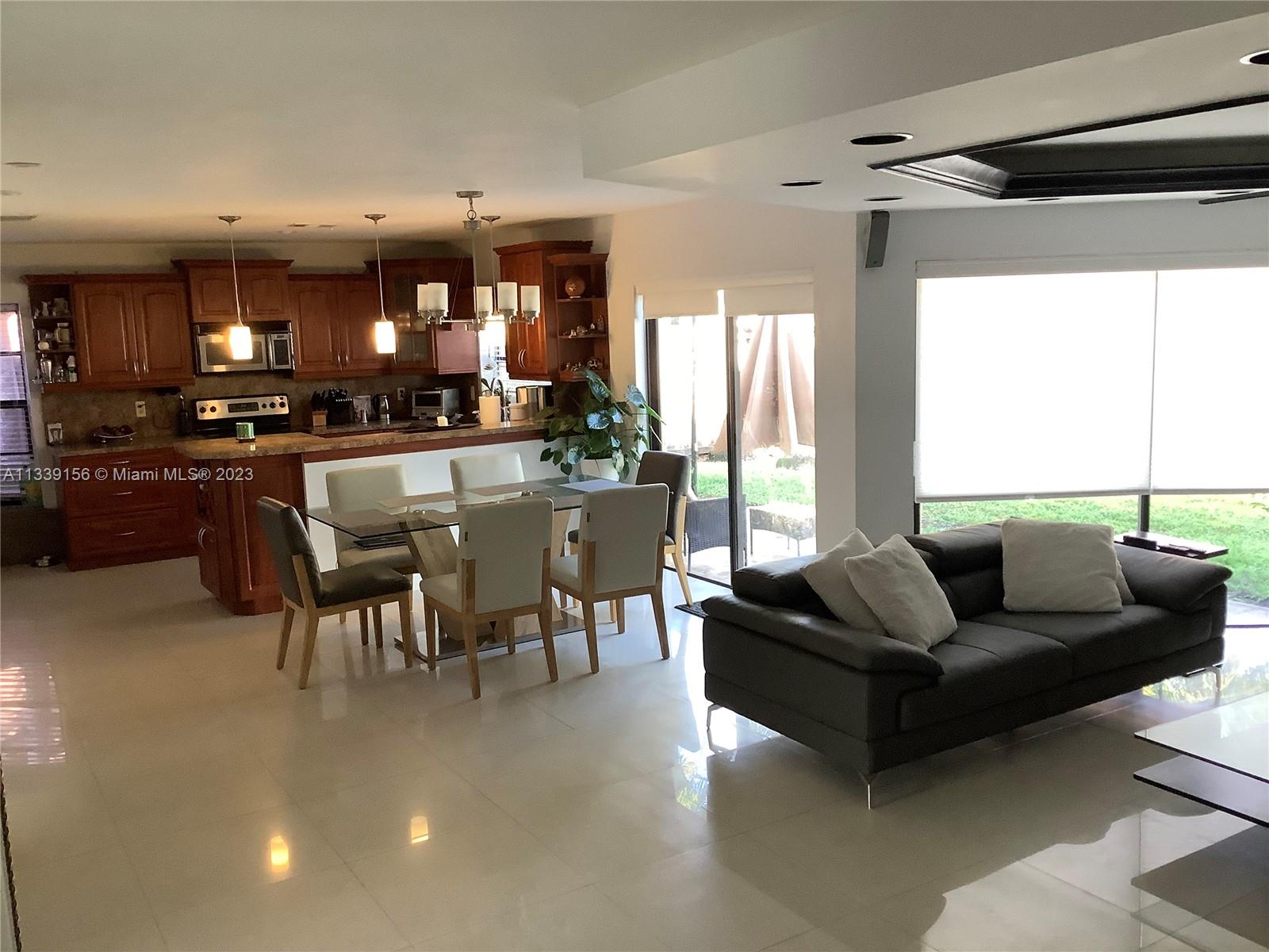 BONAVENTURE LAKES ADD 2 - Residential
