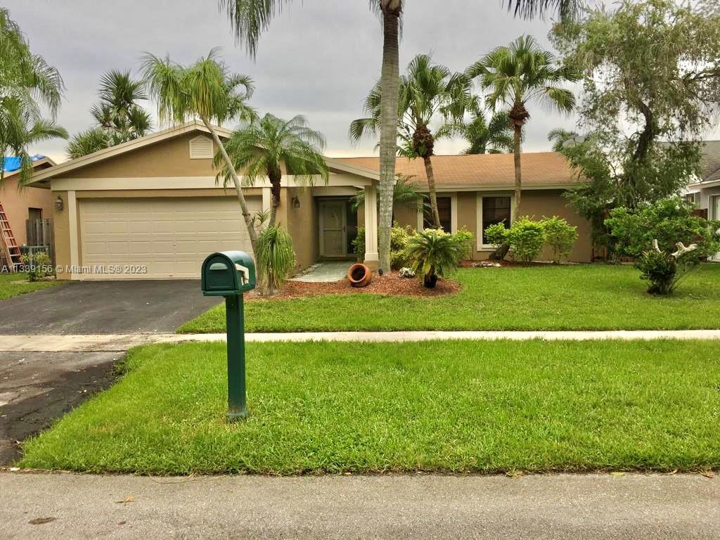 BONAVENTURE LAKES ADD 2 - Residential