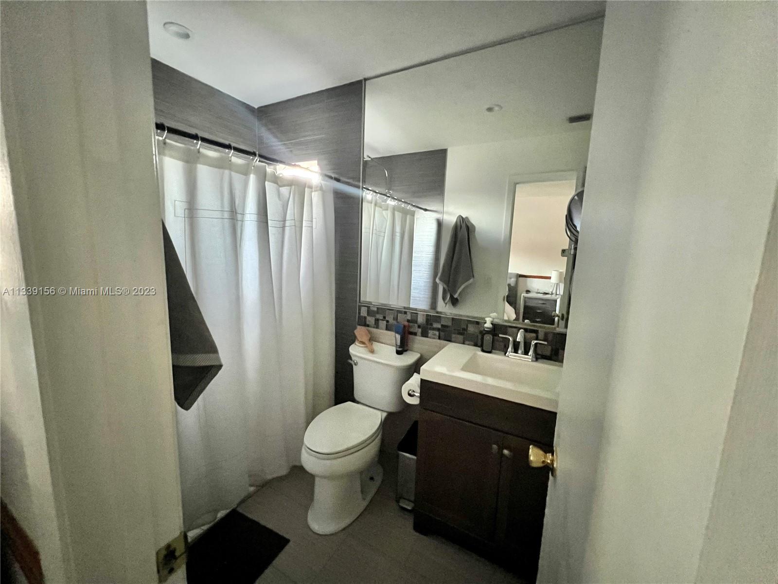 BONAVENTURE LAKES ADD 2 - Residential