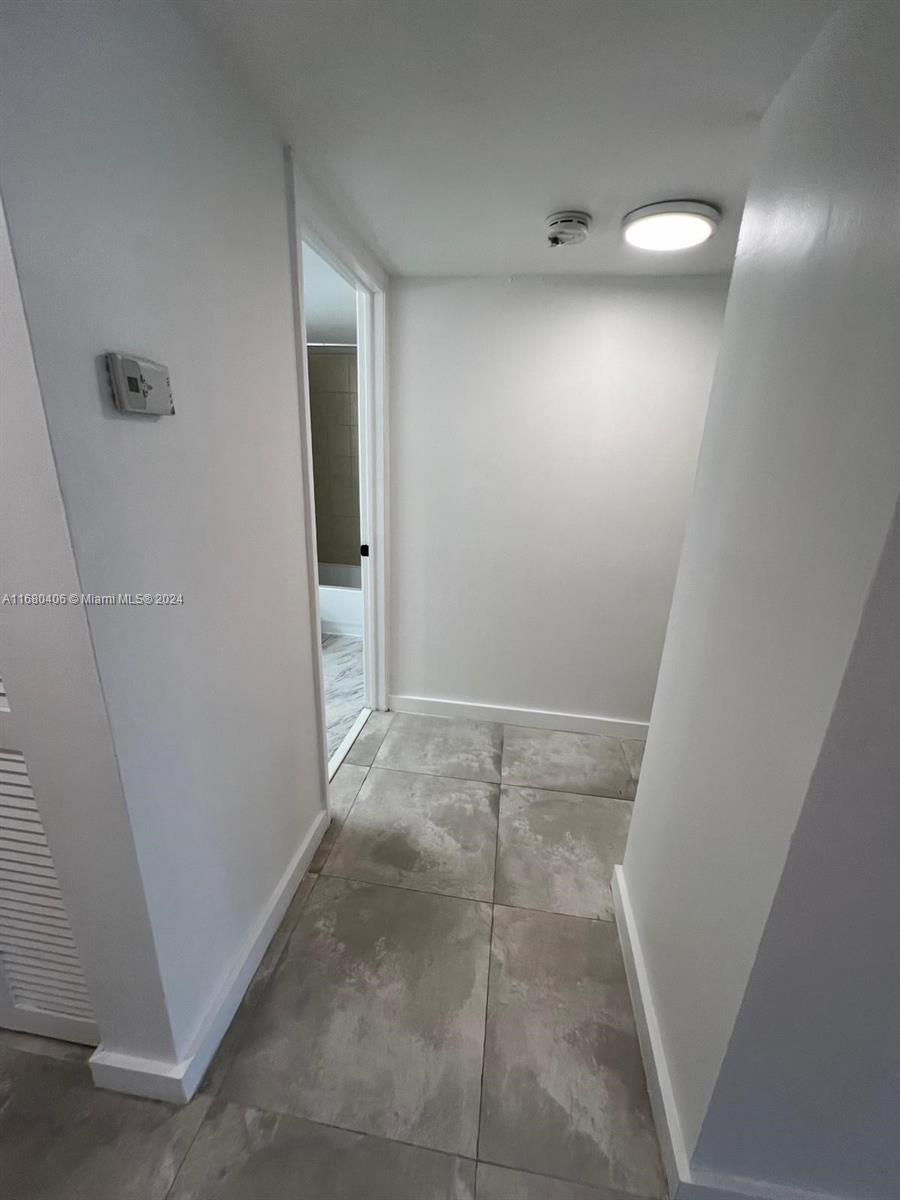 NOB HILL WEST CONDO - Residential Lease