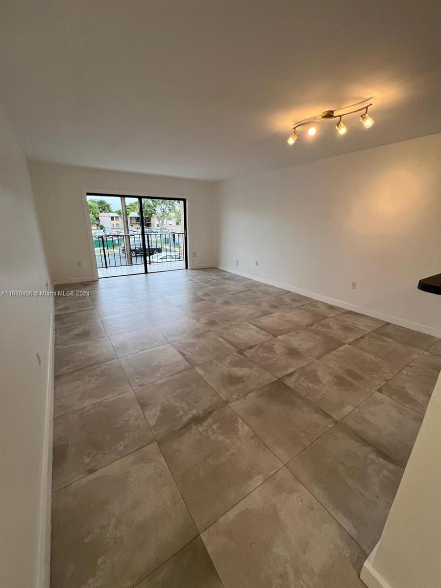 NOB HILL WEST CONDO - Residential Lease