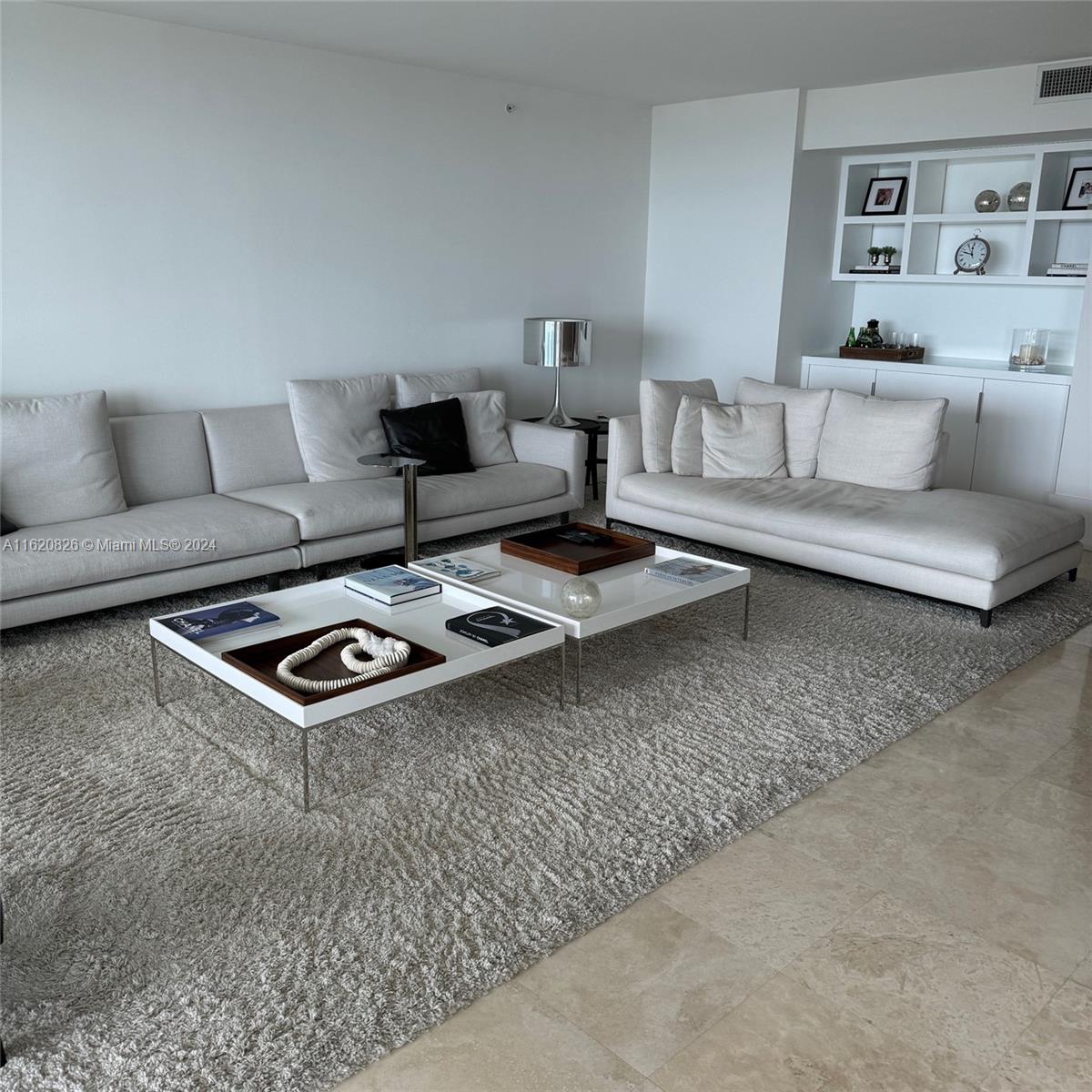 HAMPTONS SOUTH CONDO - Residential