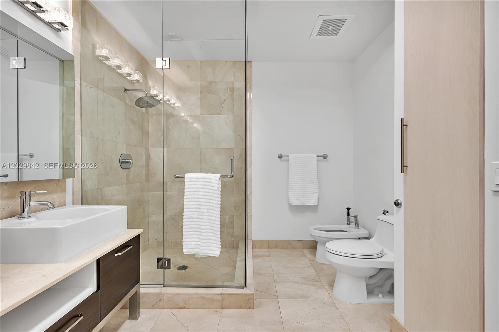 THE EMERALD AT BRICKELL C - Residential Lease