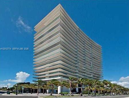 APOGEE CONDO - Residential