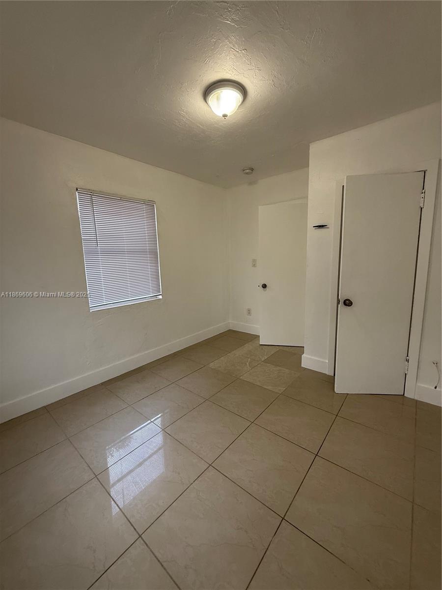 RAILWAY SHOPS ADDN 2ND AM - Residential Lease