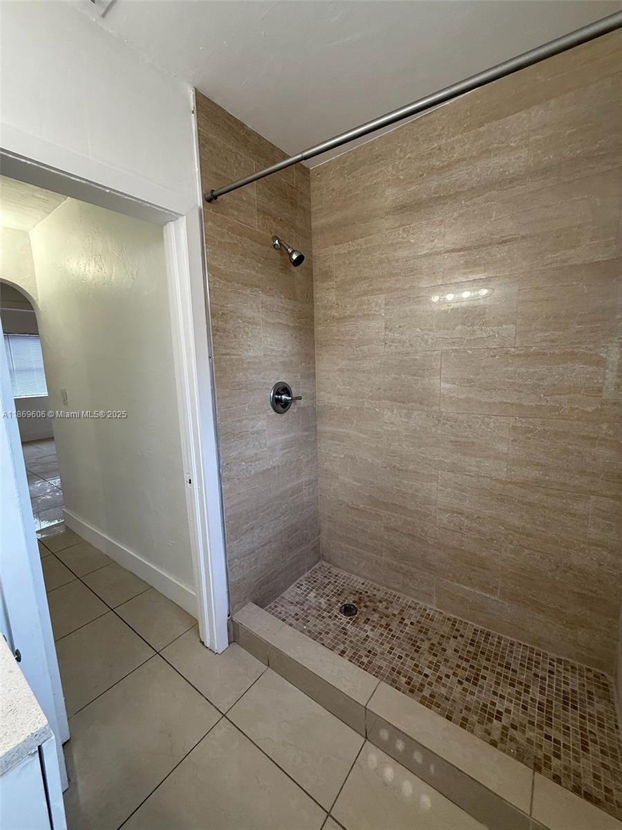 RAILWAY SHOPS ADDN 2ND AM - Residential Lease