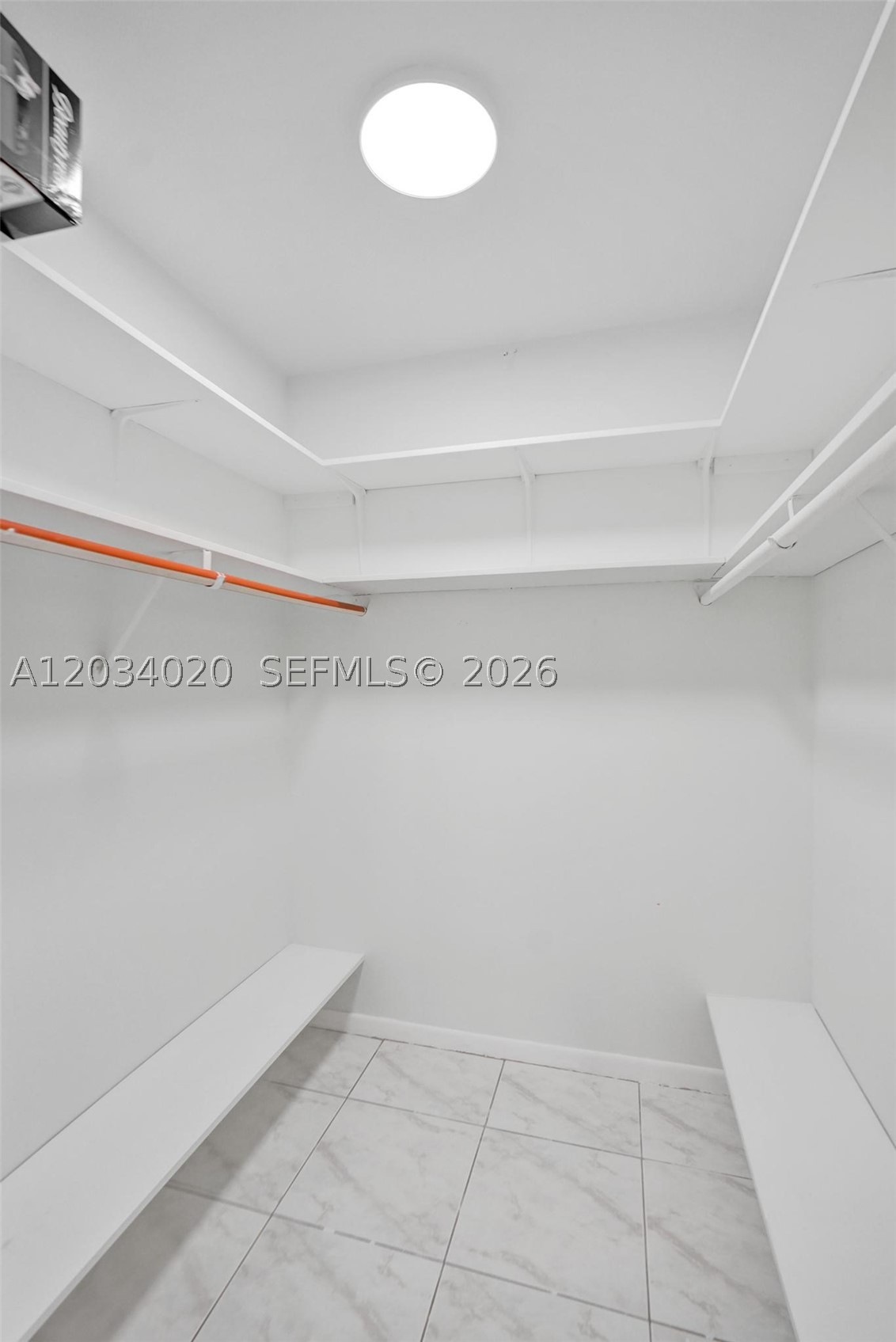 PLAZA TOWERS SOUTH CONDO - Residential
