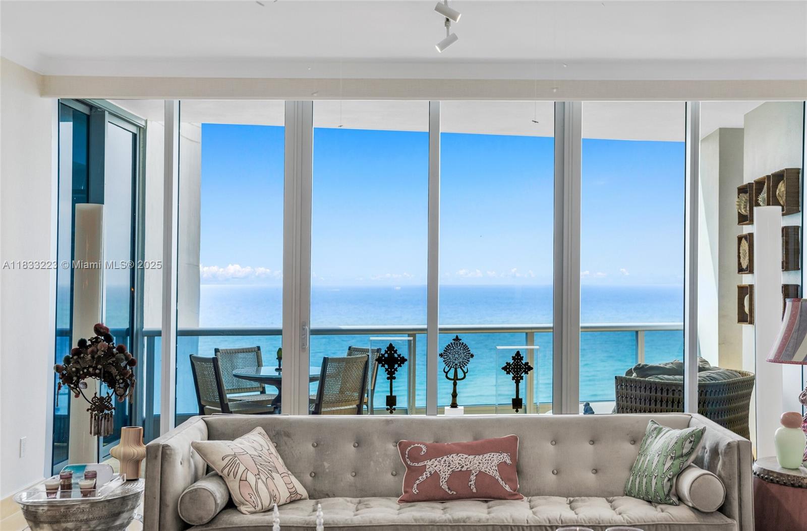 THE RESIDENCES AT THE BAT - Residential