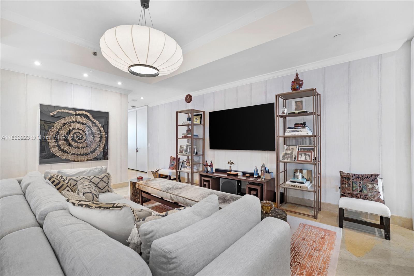 THE RESIDENCES AT THE BAT - Residential