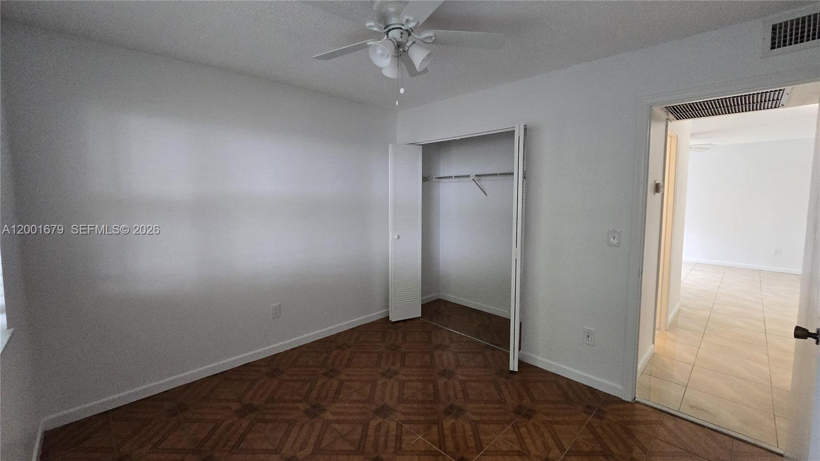 LAGO GRANDE ONE CONDO - Residential