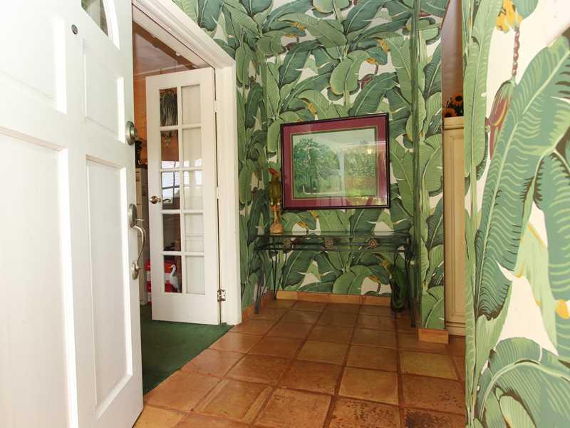 35 54 40 WINDSOR PARK EST - Residential