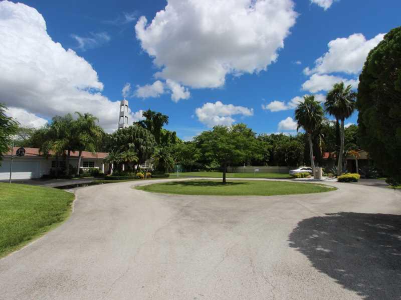 35 54 40 WINDSOR PARK EST - Residential
