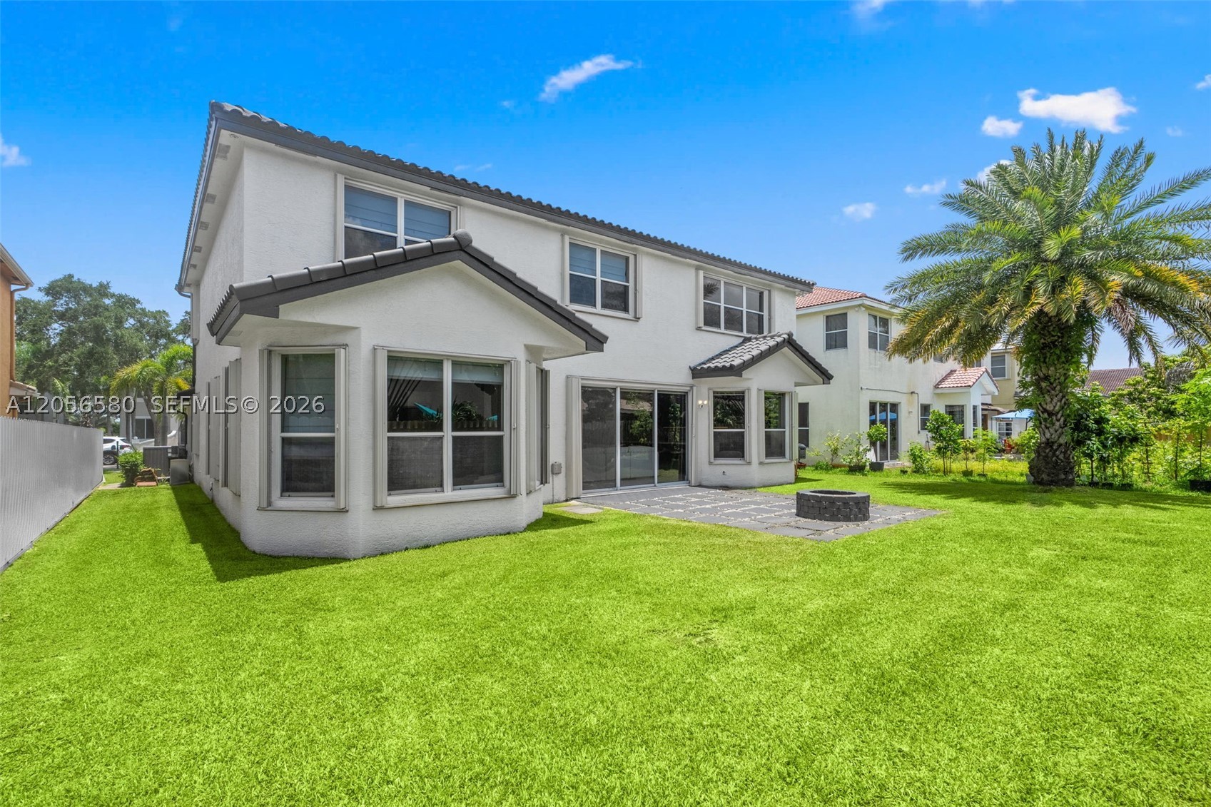 SILVER SHORES (PARCELS H - Residential