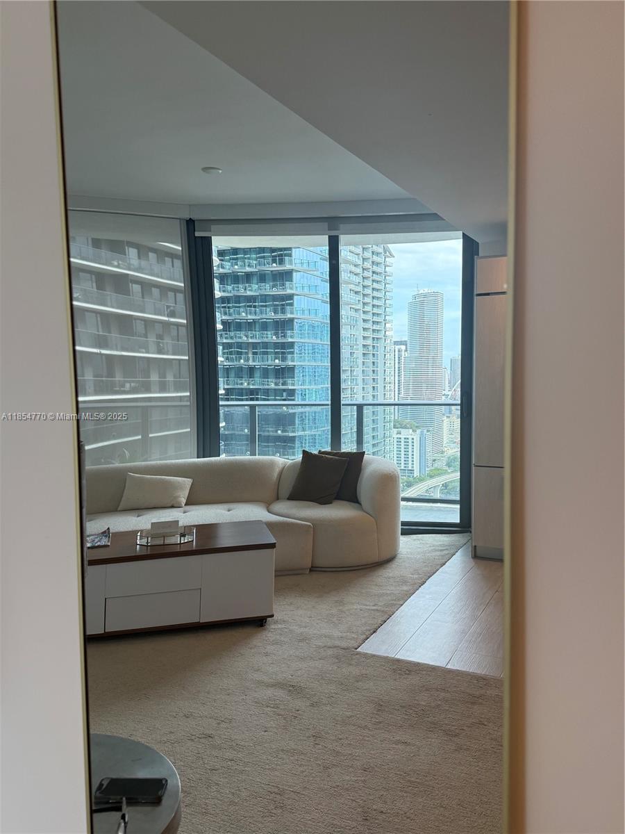 BRICKELL HEIGHTS EAST CON - Residential Lease
