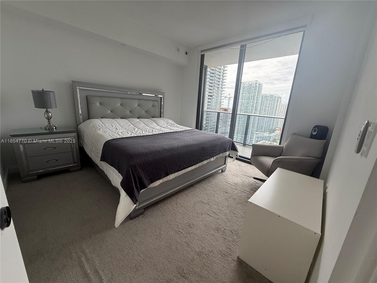 BRICKELL HEIGHTS EAST CON - Residential Lease