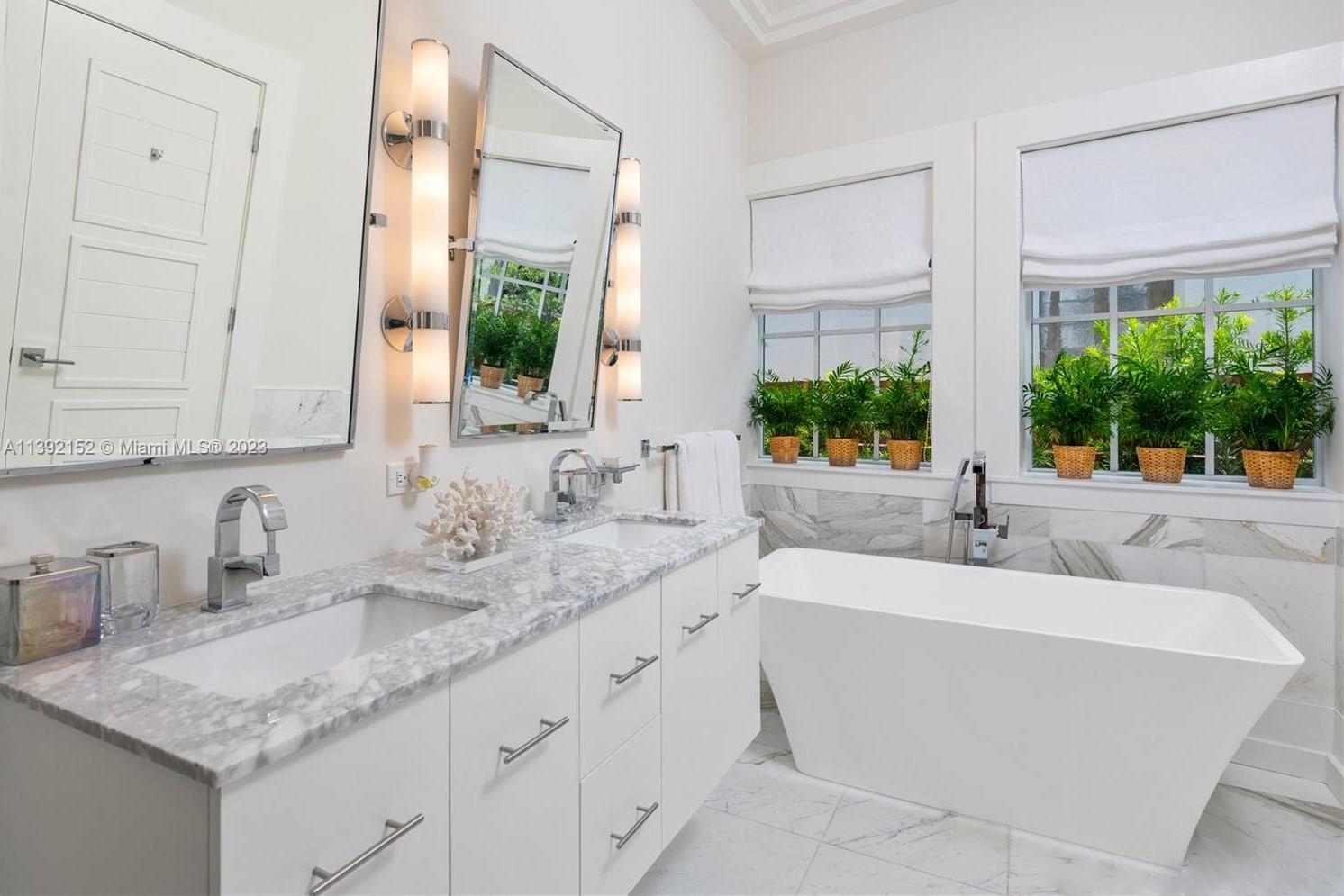 FLAMINGO TERRACE EXTENSIO - Residential Lease