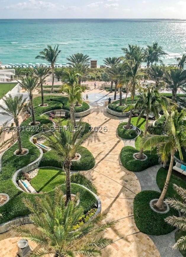CENTRAL CARILLON BEACH CO - Residential
