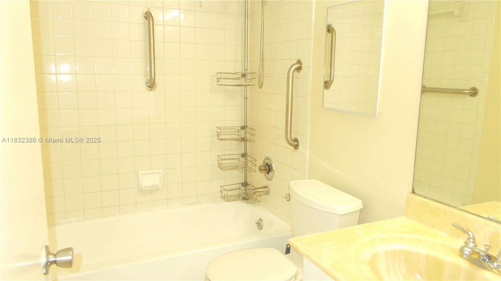 KINGSLEY AT CENTURY VILLA - Residential
