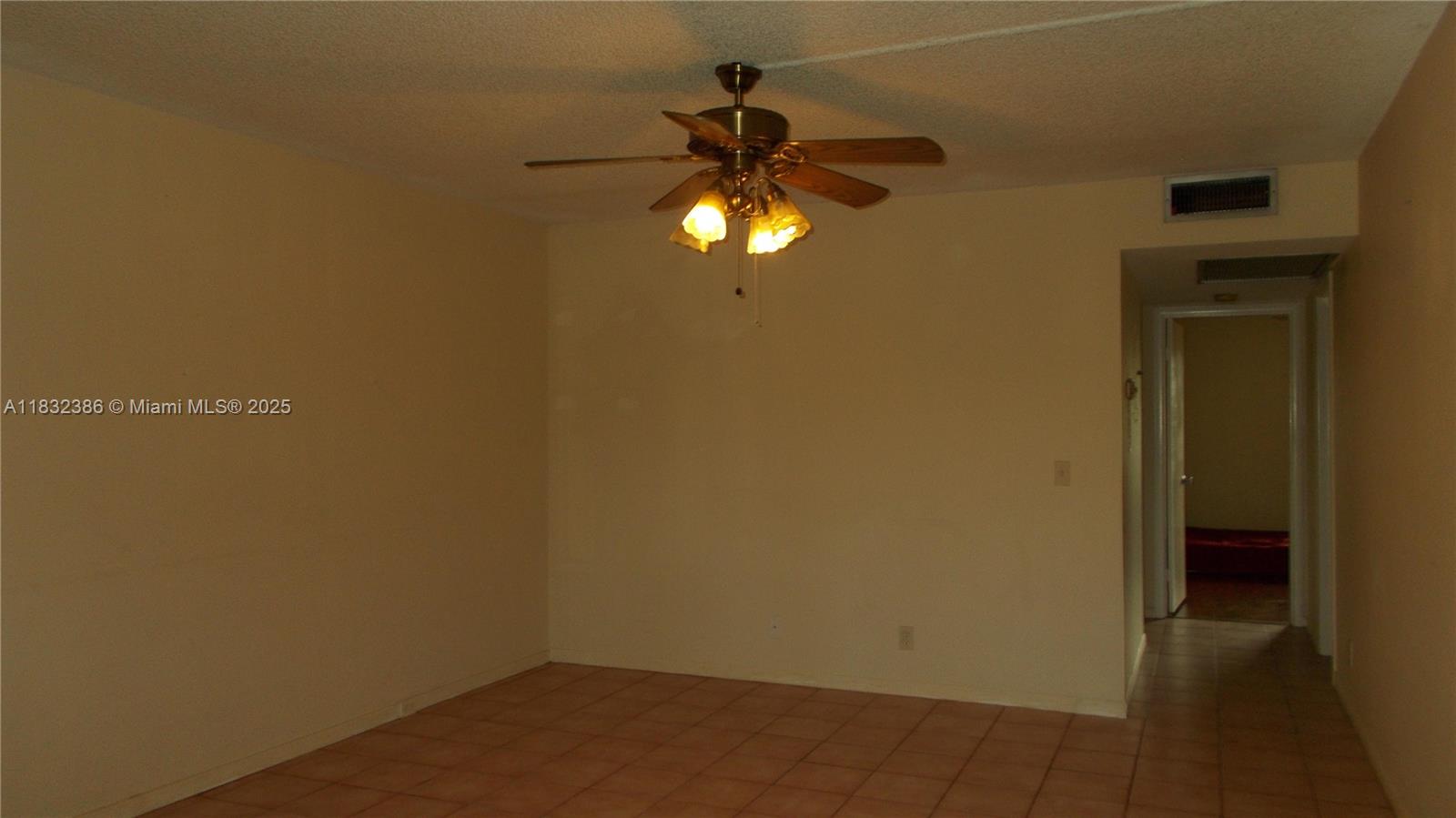 KINGSLEY AT CENTURY VILLA - Residential