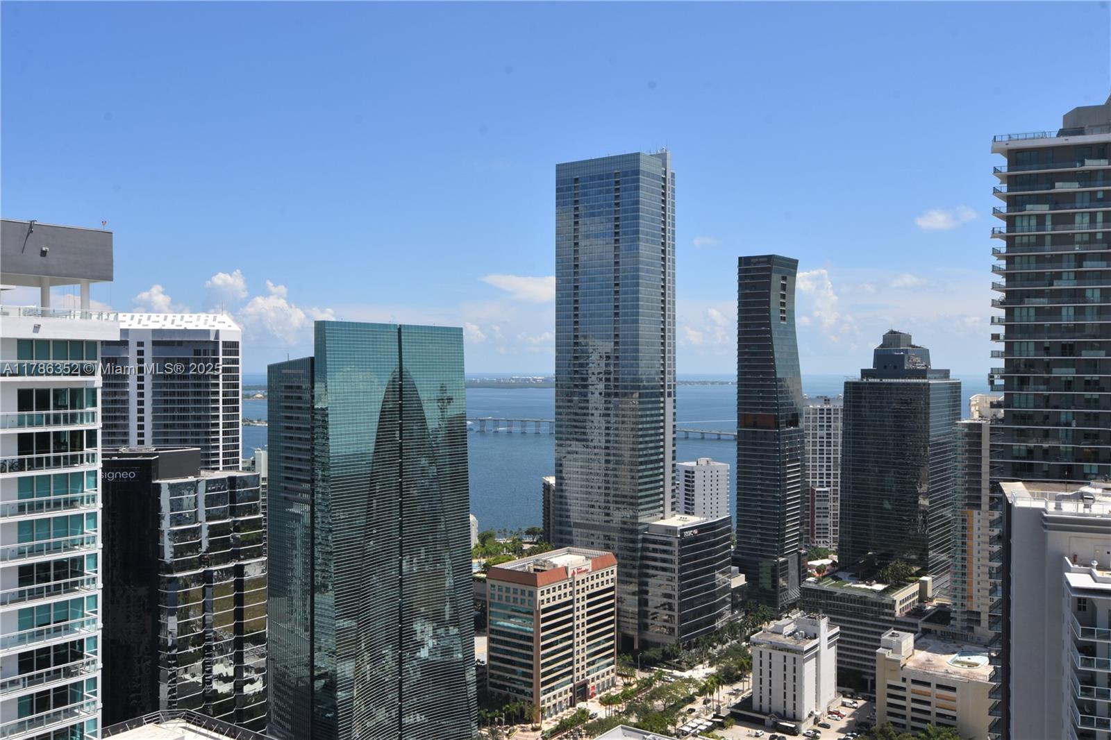 1100 MILLECENTO RESIDENCE - Residential Lease