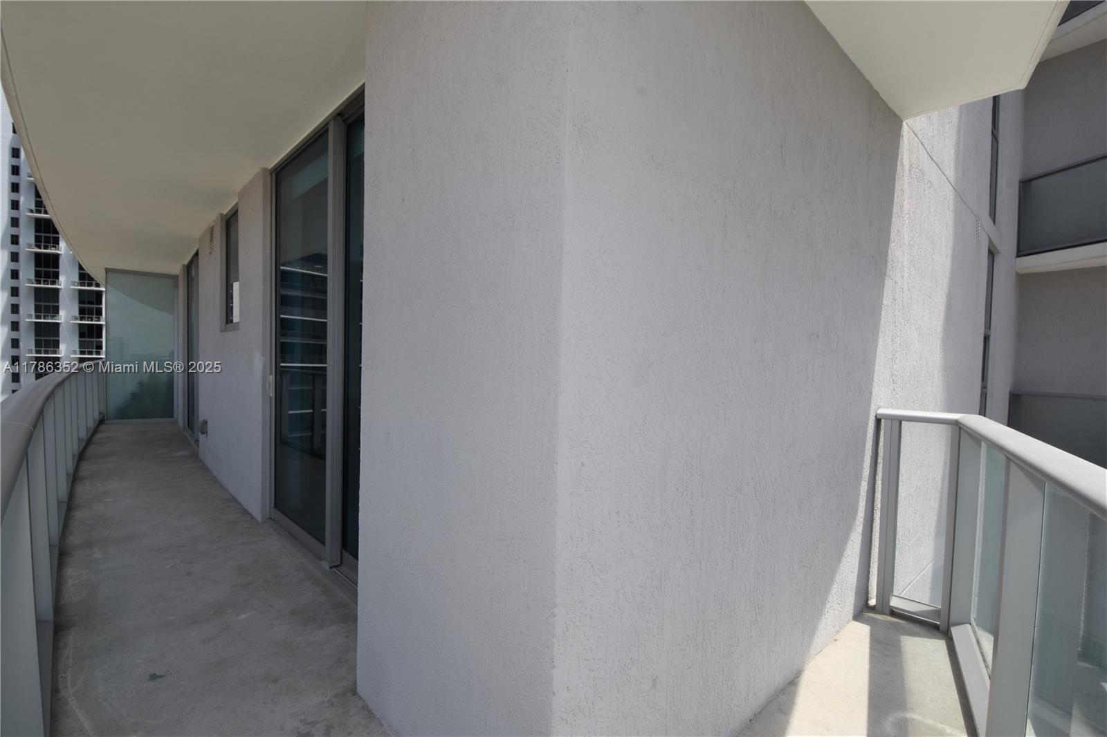 1100 MILLECENTO RESIDENCE - Residential Lease