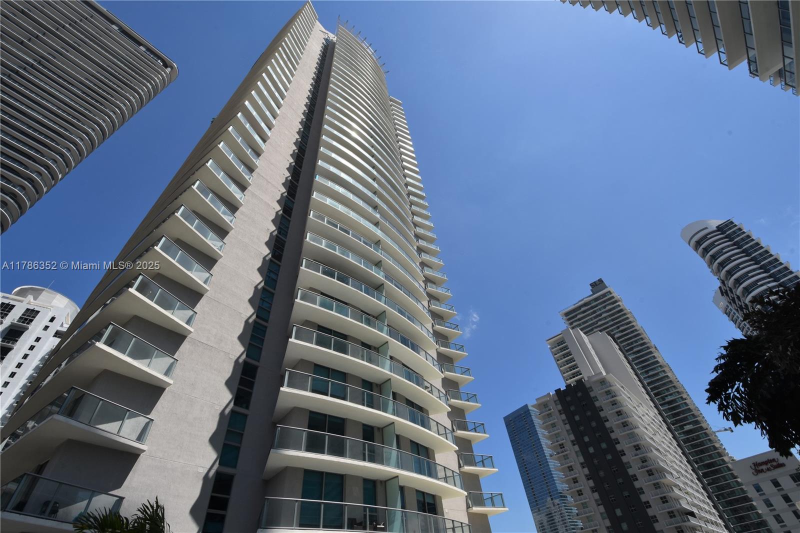 1100 MILLECENTO RESIDENCE - Residential Lease