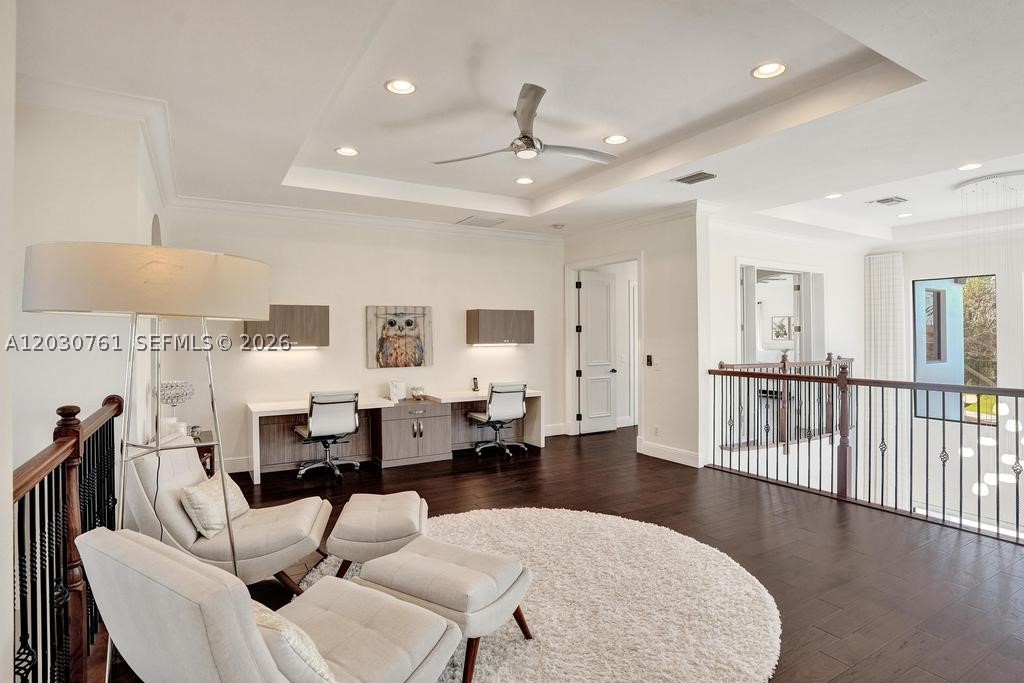 PARKLAND GOLF AND COUNTRY - Residential