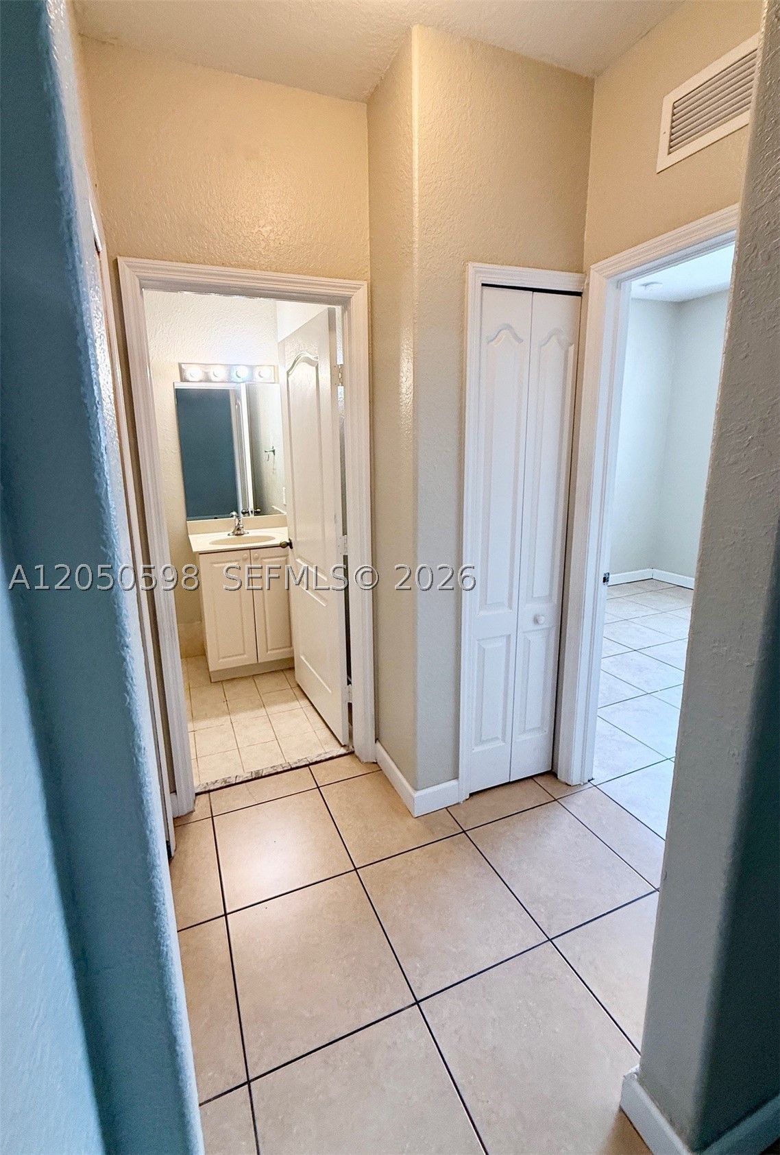 SHOMA CONDO AT KEYS COVE - Residential Lease