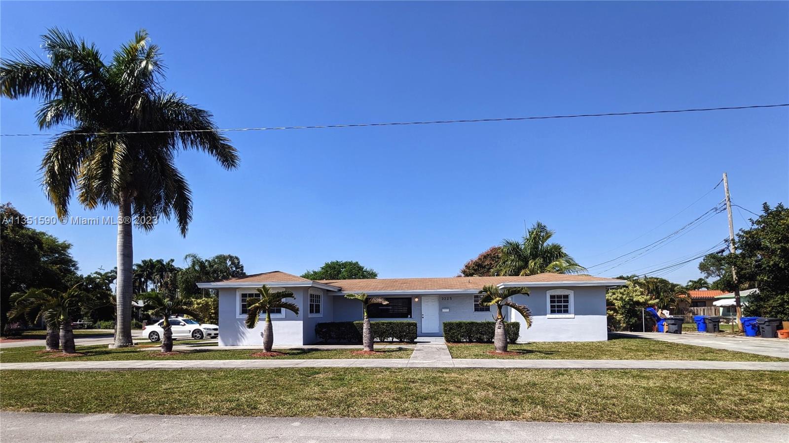 PARK ROAD MANOR - Residential Lease