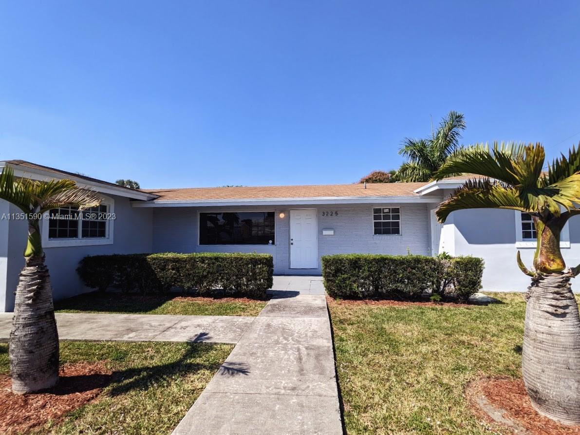 PARK ROAD MANOR - Residential Lease