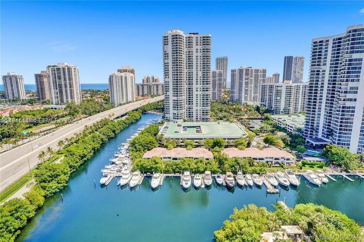 MYSTIC POINTE TOWER 600 C - Residential