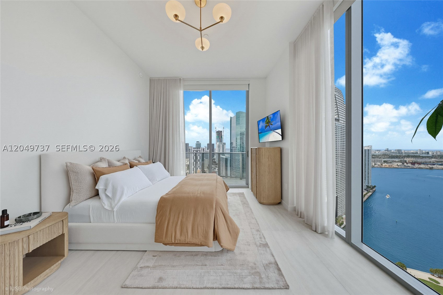 Viceroy Residences - Residential