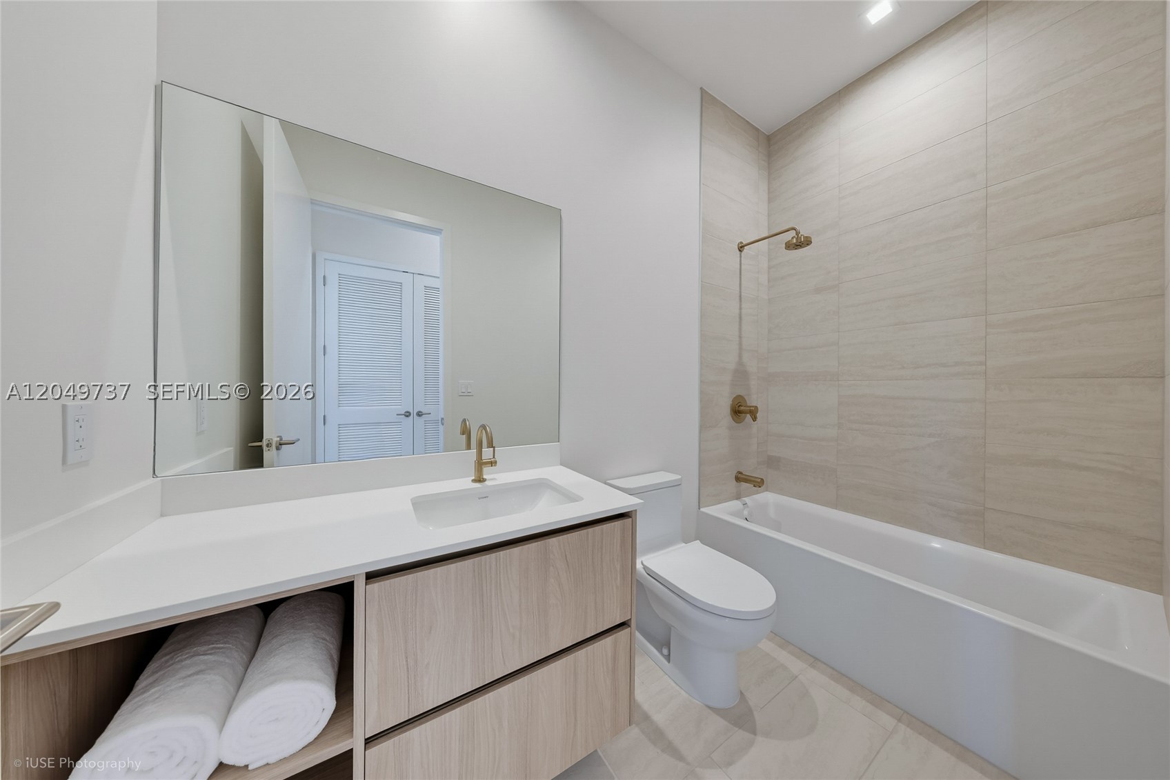 Viceroy Residences - Residential