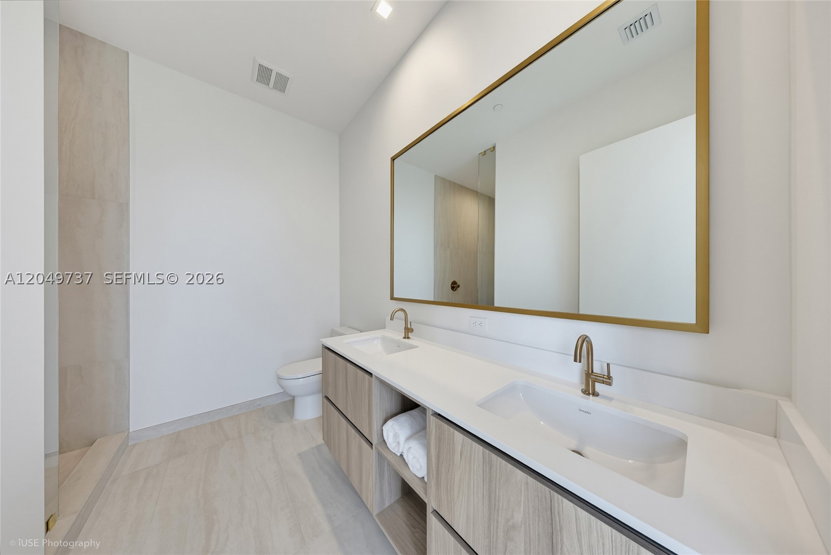 Viceroy Residences - Residential