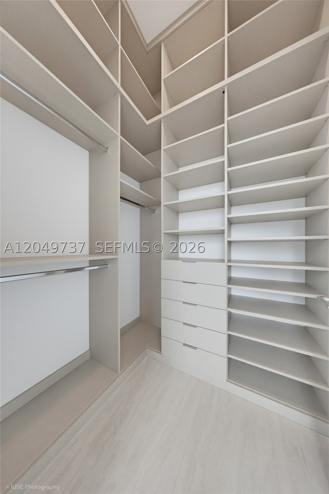Viceroy Residences - Residential